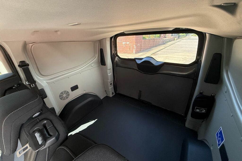 Volkswagen E-Transporter Volkswagen Transporter T32 Swb Elect 160Kw 65Kwh C  #41