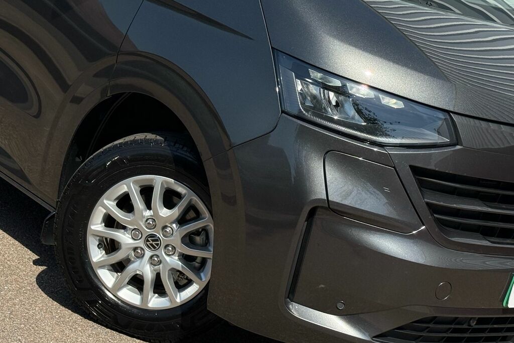 Volkswagen E-Transporter Volkswagen Transporter T32 Swb Elect 160Kw 65Kwh C  #28