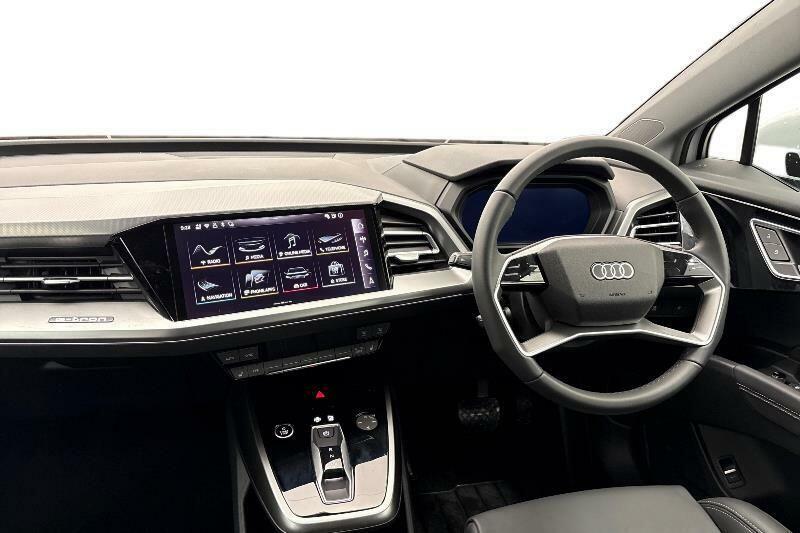 Audi Q4 E Tron 150Kw 40 63Kwh Sport Leather White #2