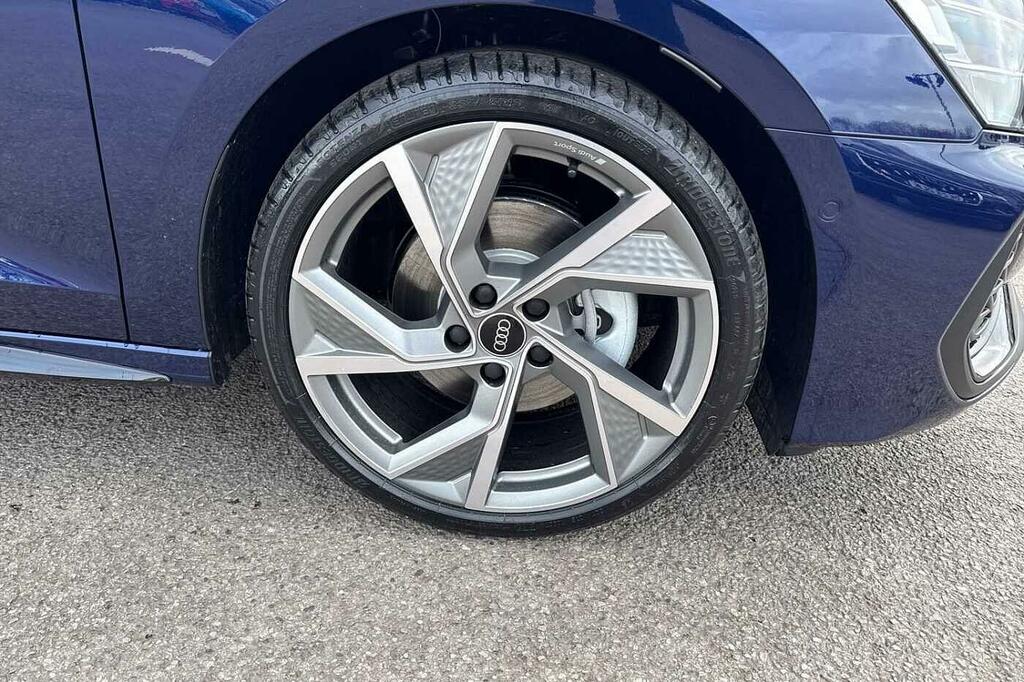 Audi A3 1.5 Tfsi 150 Black Edition S Tronic Blue #6