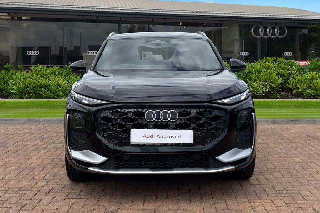 Audi Q3 Suv S Line Tfsi 150 Ps S Tronic BP75XRR Black #5