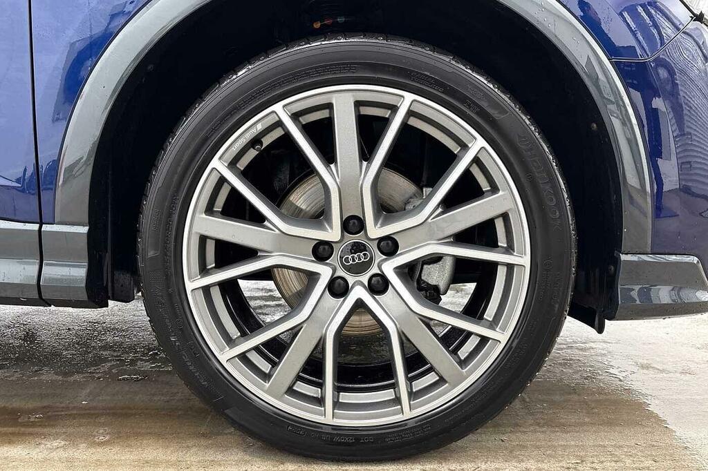 Audi Q3 Black Edition 35 Tdi 150 Ps S Tronic Blue #5