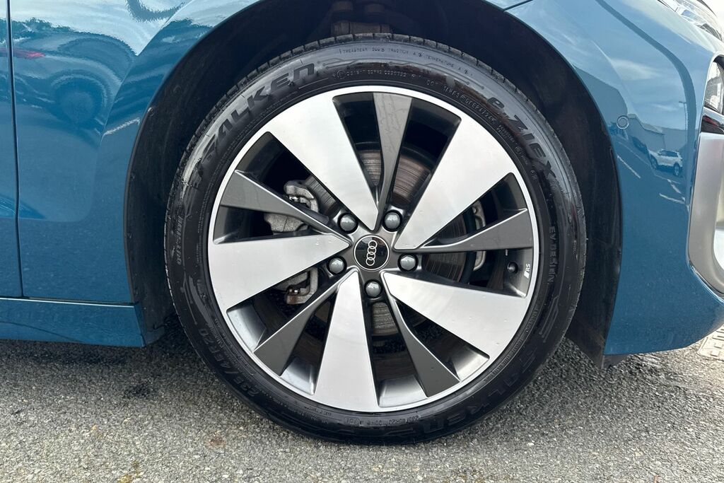 Audi A6 E-tron Avant Avant S Line E-tron 210,00 Kw Blue #6