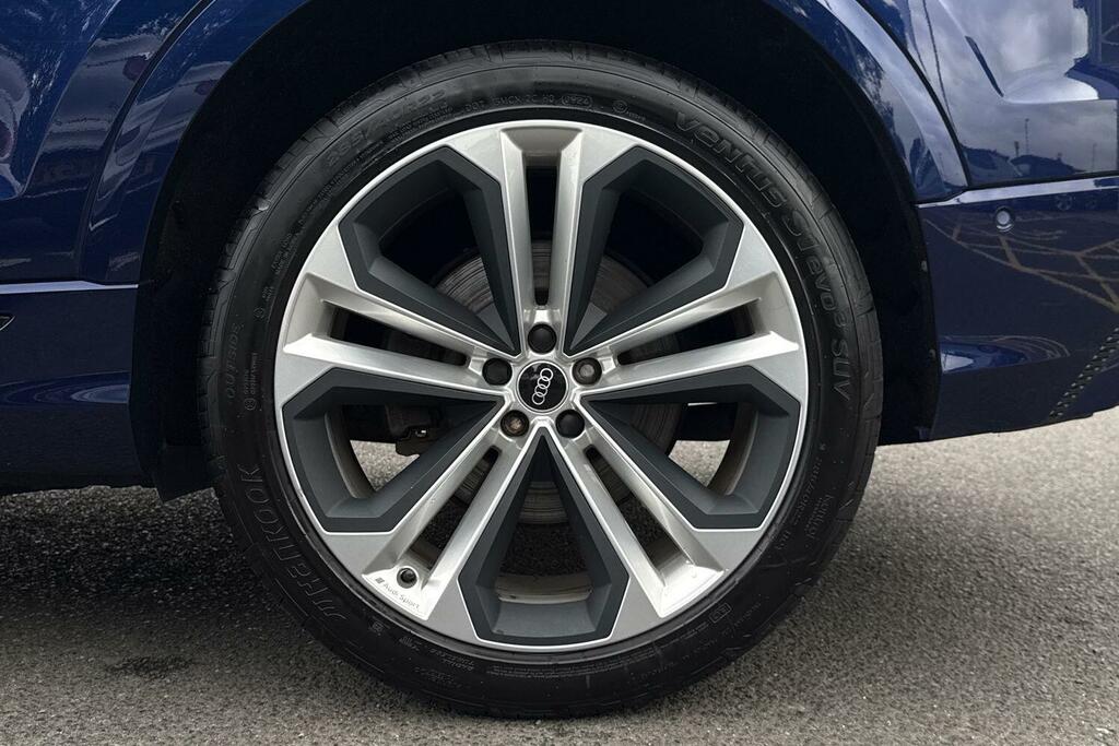 Audi Q8 3.0 Tfsi V6 55 Black Edition Suv Tiptro Black #22
