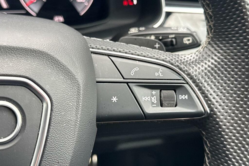 Audi Q8 3.0 Tfsi V6 55 Black Edition Suv Tiptro Black #50