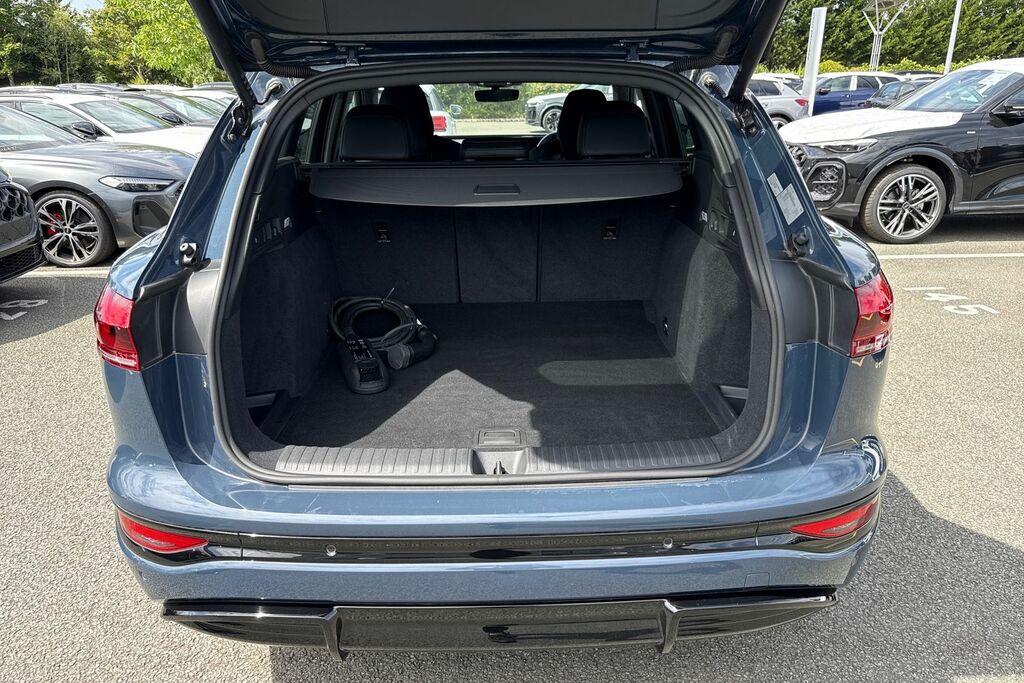 Audi Q6 E-Tron 100Kwh Edition 1 Quattro Blue #6