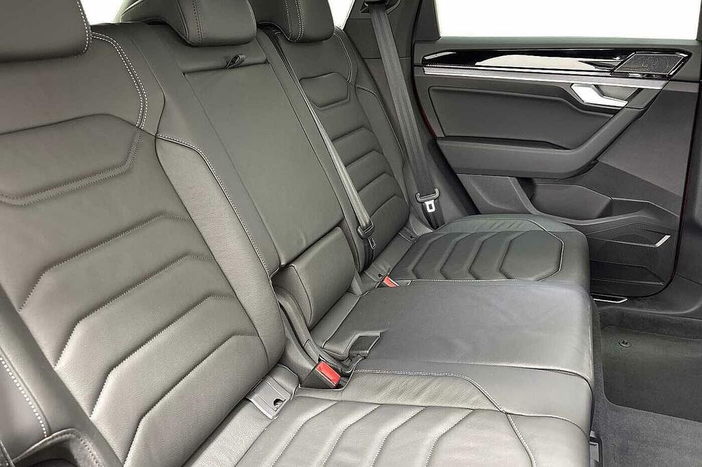 Volkswagen Touareg 3.0 V6 Tsi Ehybrid 4Motion R Tip Black #9