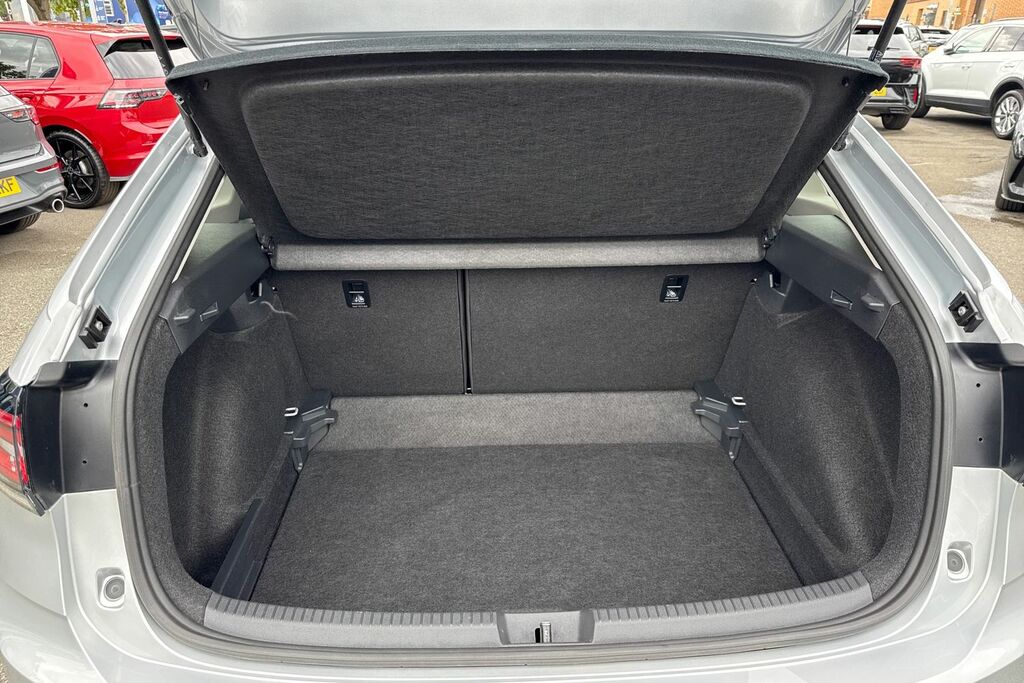 Volkswagen Taigo 1.0 Tsi 110 Style 5Drwireless App-connect, Driver Silver #6