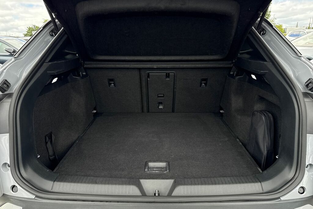 Volkswagen ID.4 150Kw Family Pro Perform 77Kwh 135Kw Ch Grey #6