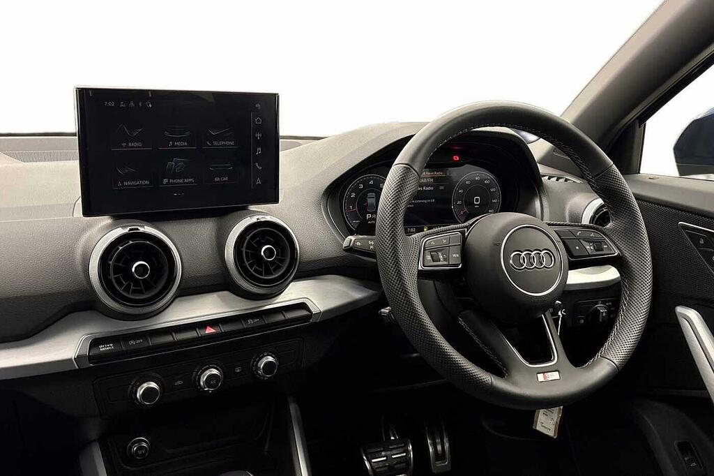 Audi Q2 S Line 35 Tfsi 150 Ps S Tronic Blue #2