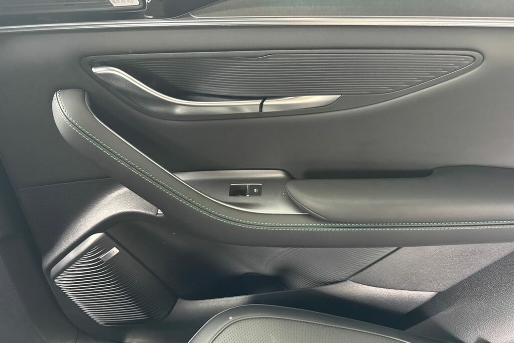 Byd Seal U Byd Seal U Estate 1.5 Dm-i Comfort Grey #32