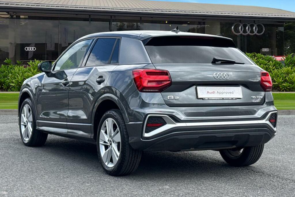 Audi Q2 S Line 35 Tfsi 150 Ps S Tronic KT25WYM Grey #2
