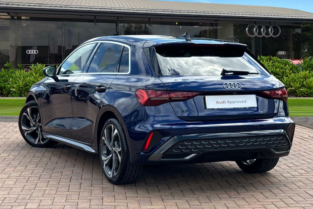 Audi A3 S Line Tfsi 150 Ps S Tronic DY75XLS Blue #2