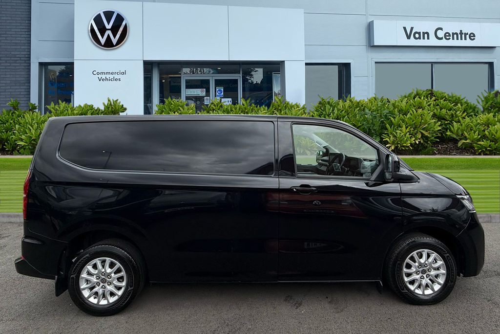 Volkswagen Transporter 2.0 Tdi 150 Commerce Pro Van MF75FMJ Black #3