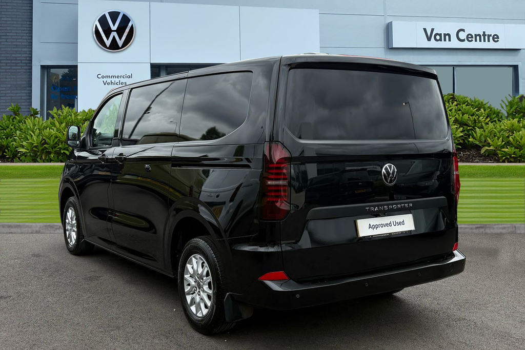 Volkswagen Transporter 2.0 Tdi 150 Commerce Pro Van MF75FMJ Black #2