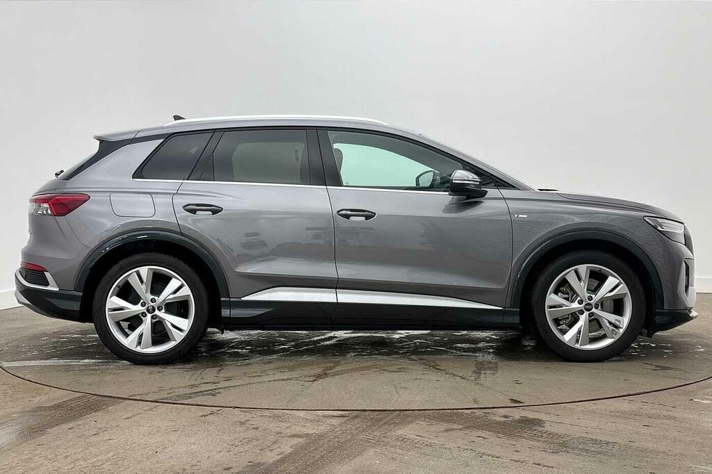 Audi Q4 E Tron Q4 S Line 40 E-tron 150,00 Kw Grey #4
