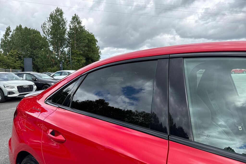 Audi S3 Tfsi Quattro S Tronic Comfortsound 310 Ps  #31