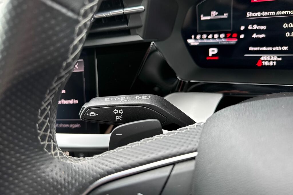 Audi S3 Tfsi Quattro S Tronic Comfortsound 310 Ps  #44