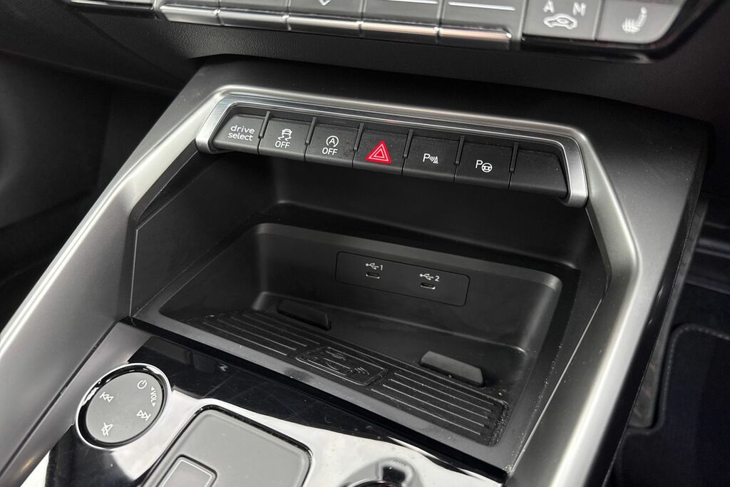 Audi S3 Tfsi Quattro S Tronic Comfortsound 310 Ps  #57