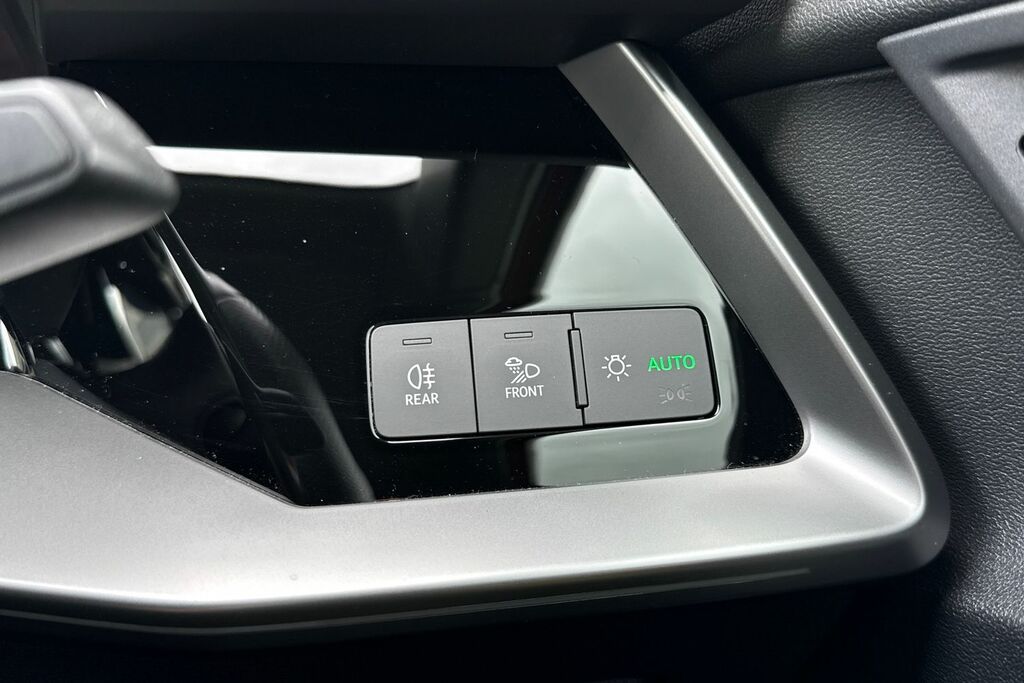 Audi S3 Tfsi Quattro S Tronic Comfortsound 310 Ps  #41