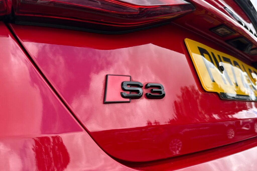 Audi S3 Tfsi Quattro S Tronic Comfortsound 310 Ps  #33