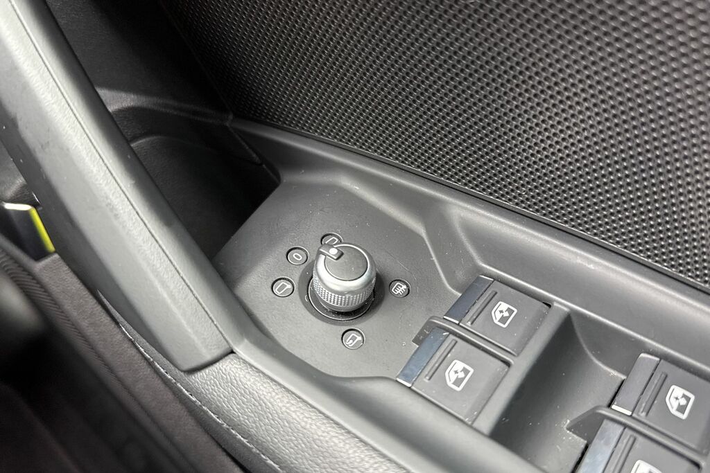 Audi S3 Tfsi Quattro S Tronic Comfortsound 310 Ps  #40