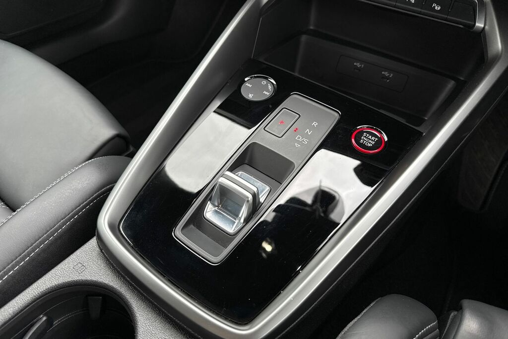 Audi S3 Tfsi Quattro S Tronic Comfortsound 310 Ps  #22