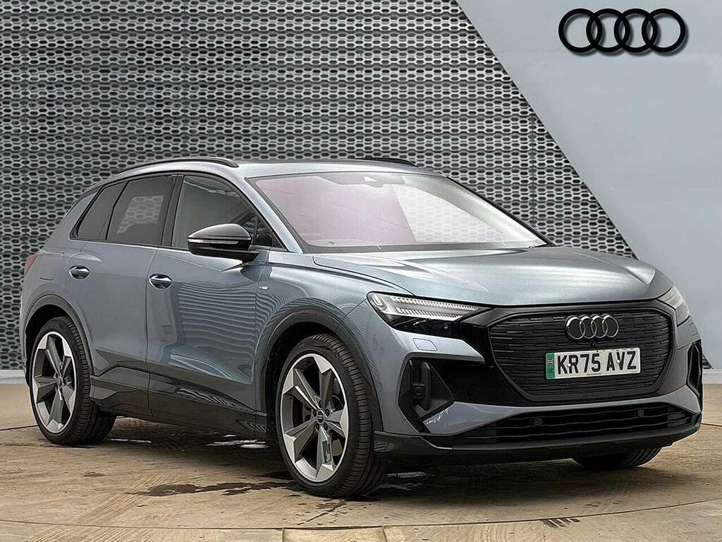 Audi Q4 E Tron Q4 Black Edition 45 E-tron Quattro 210,00 Kw Blue