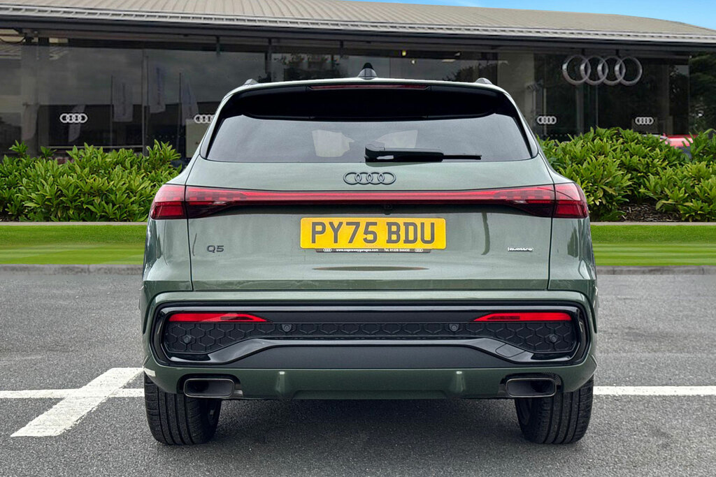Audi Q5 Suv Edition 1 Tfsi Quattro 204 Ps S Tronic Green #4