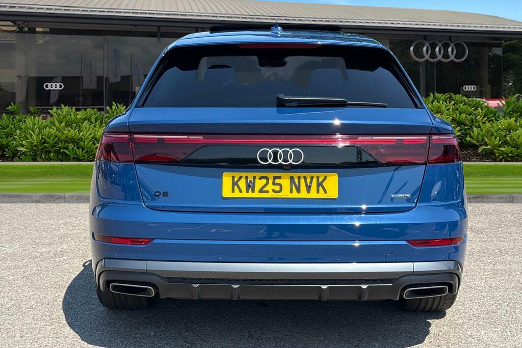 Audi Q8 Suv S Line 55 Tfsi Quattro 340 Ps Tiptronic Blue #4