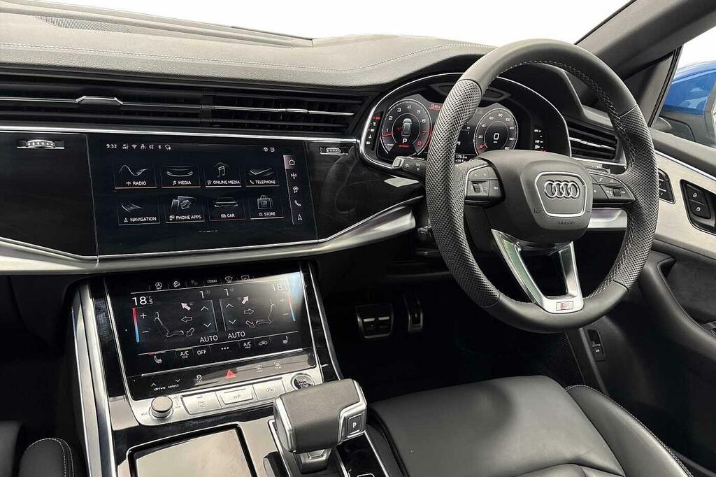Audi Q8 Suv S Line 55 Tfsi Quattro 340 Ps Tiptronic Blue #2