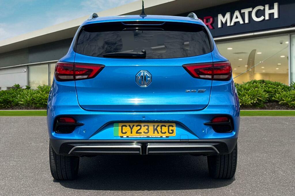 MG ZS 51.1Kwh Trophy Blue #4