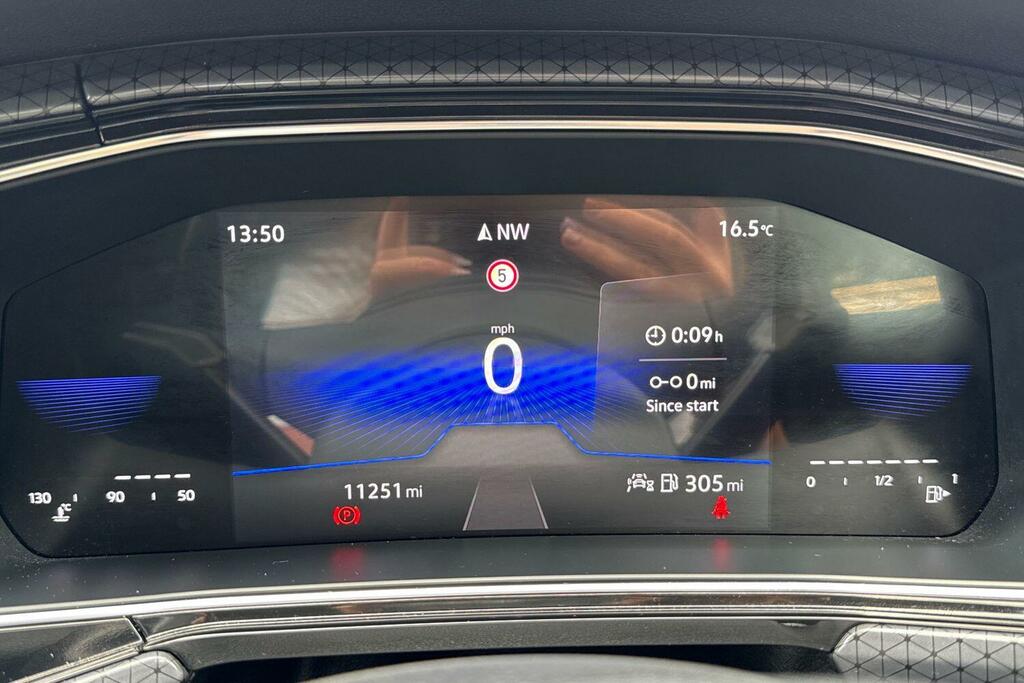 Volkswagen T-Cross R-line Grey #38