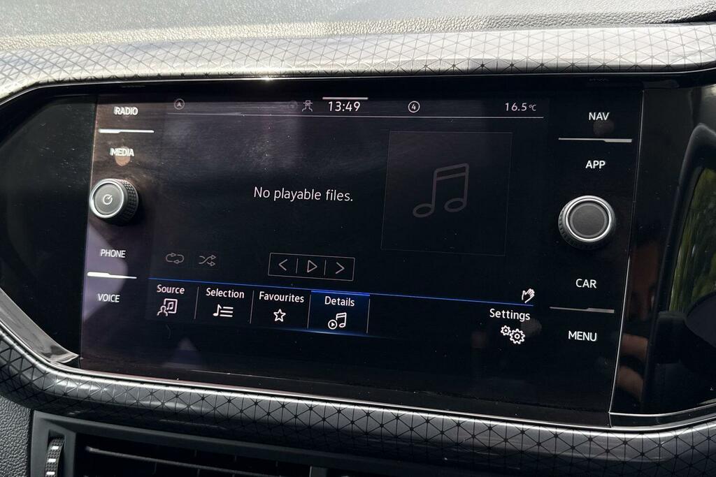 Volkswagen T-Cross R-line Grey #33