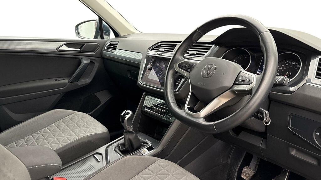 Volkswagen Tiguan 1.5 Tsi 150 Elegance Dsg White #6
