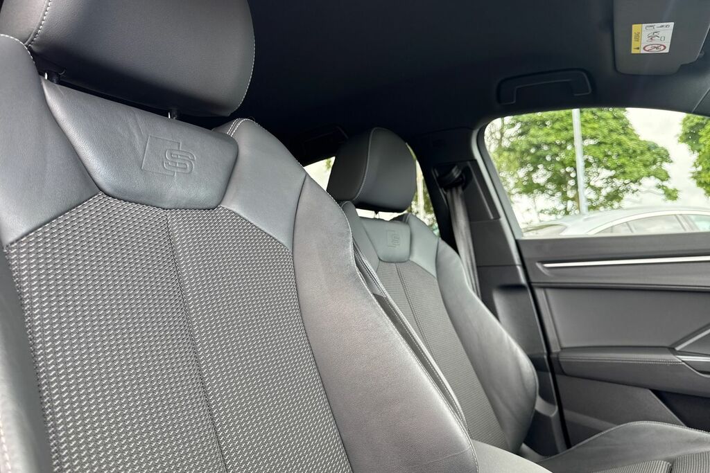 Audi Q3 Rs Q3 Sportback Tfsi Sport Edition Quattro S-a Black #23