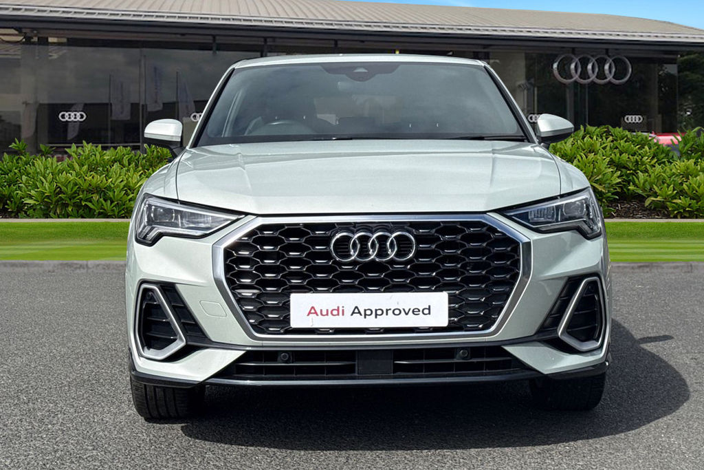 Audi Q3 S Line 35 Tfsi 150 Ps 6-Speed Silver #5