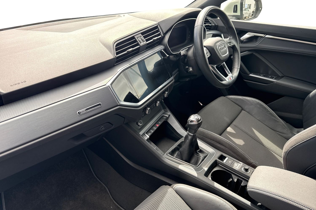 Audi Q3 Rs Q3 Sportback Tfsi Sport Edition Quattro S-a Black #14
