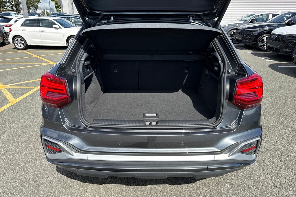 Audi Q2 1.0 Tfsi 30 S Line Suv Euro 6 S Black #9