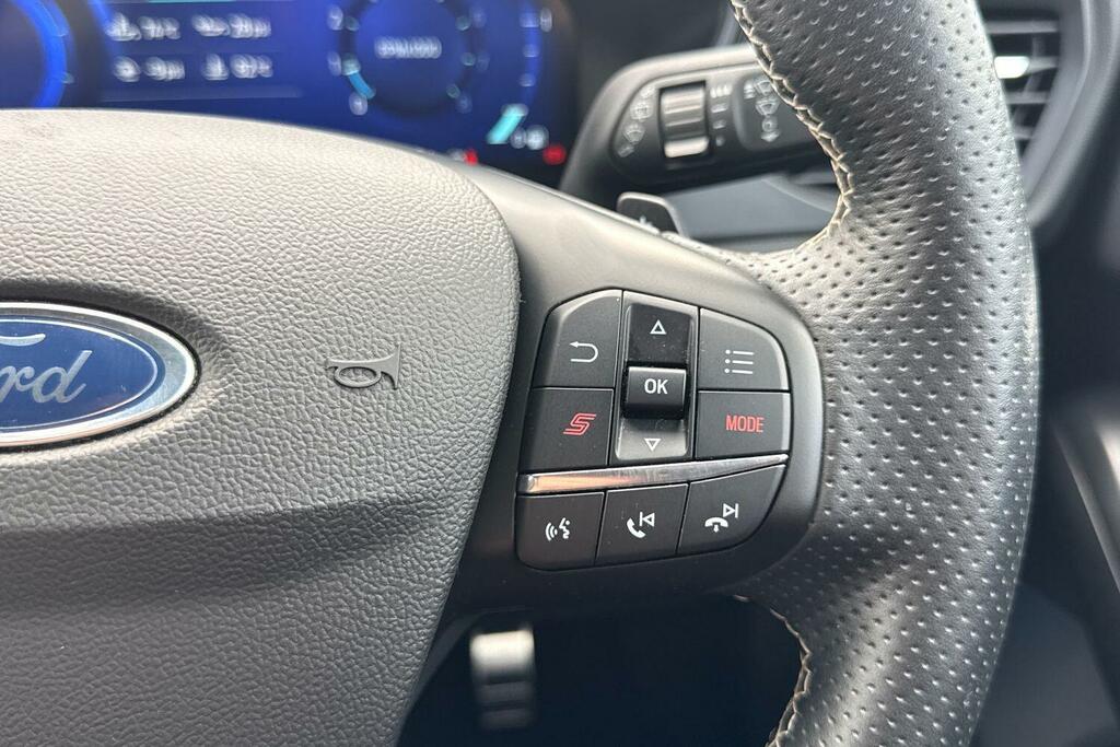 Ford Focus 1.0T Ecoboost Titanium Edition Estate M Blue #46