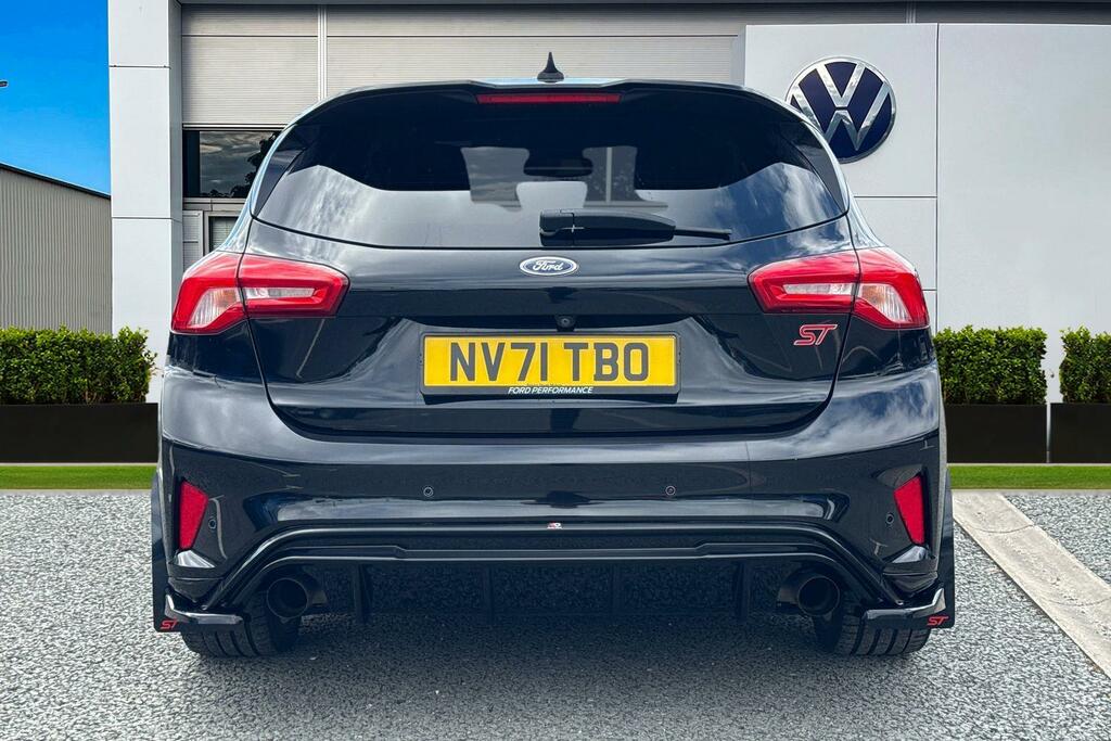 Ford Focus 2.3 Ecoboost St Black #4