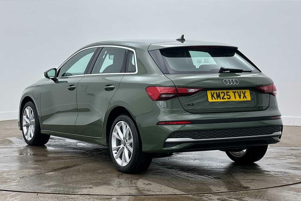 Audi A3 Sport 40 Tfsi E 204 Ps S Tronic Green #2