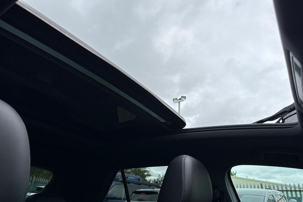 Volkswagen T-Roc Volkswagen T-roc Hatchback 1.5 Tsi Match Black #46
