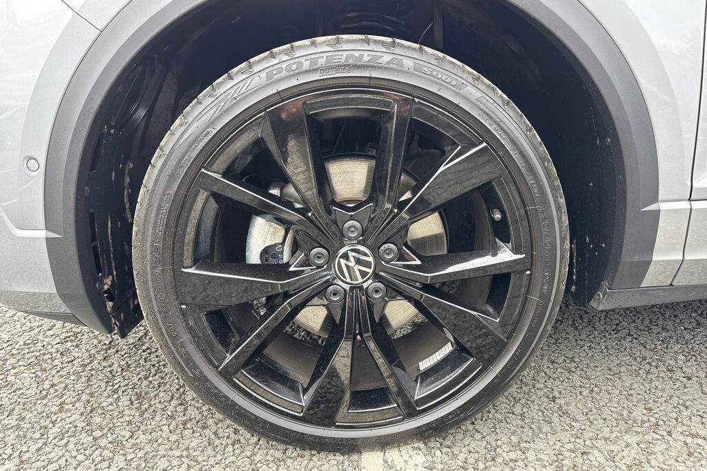Volkswagen T-Roc Volkswagen T-roc Hatchback 1.5 Tsi Match Black #22