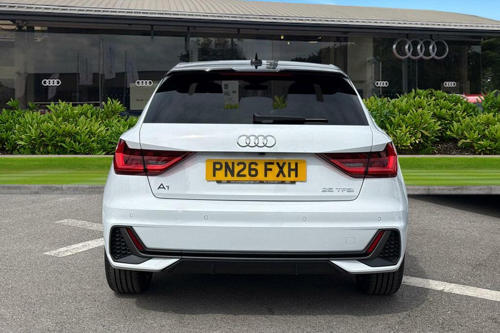 Audi A1 S Line 25 Tfsi 95 Ps 5-Speed PN26FXH White #4