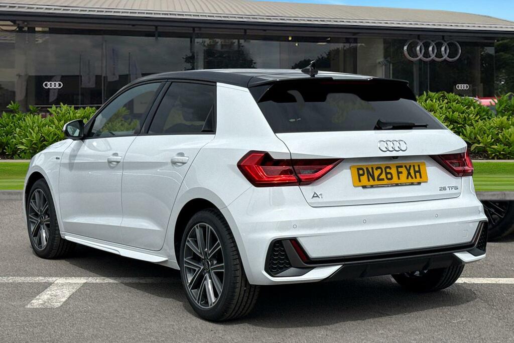 Audi A1 S Line 25 Tfsi 95 Ps 5-Speed PN26FXH White #2