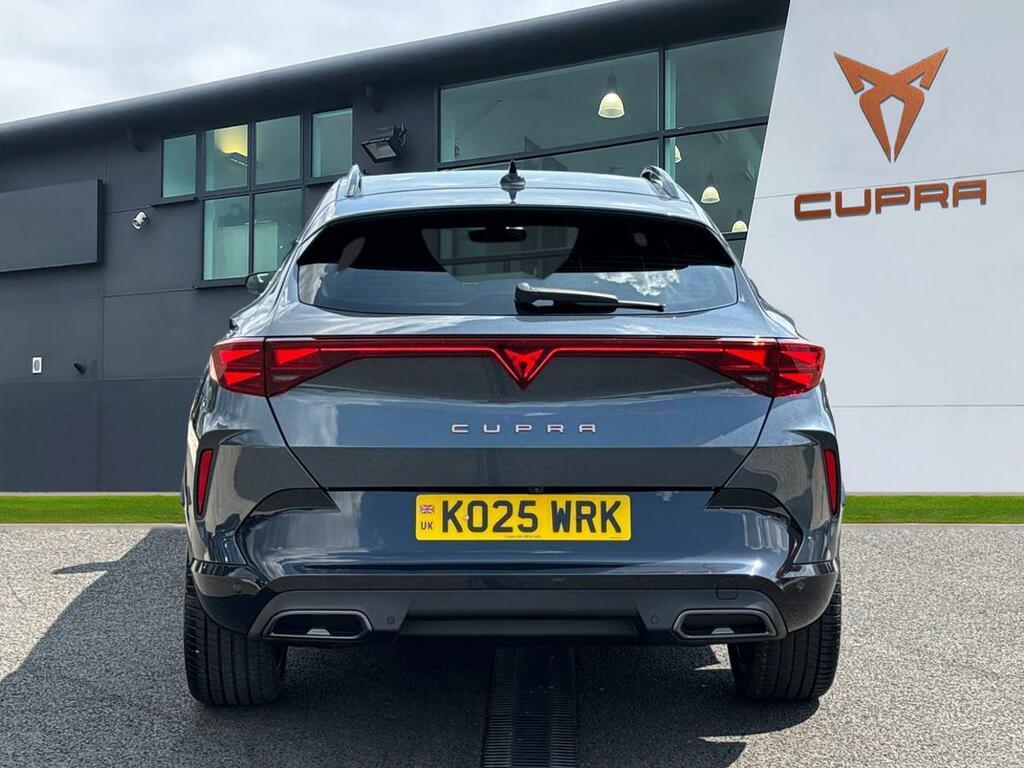 Cupra Formentor 1.5 Etsi 150 V3 Dsg Grey #4