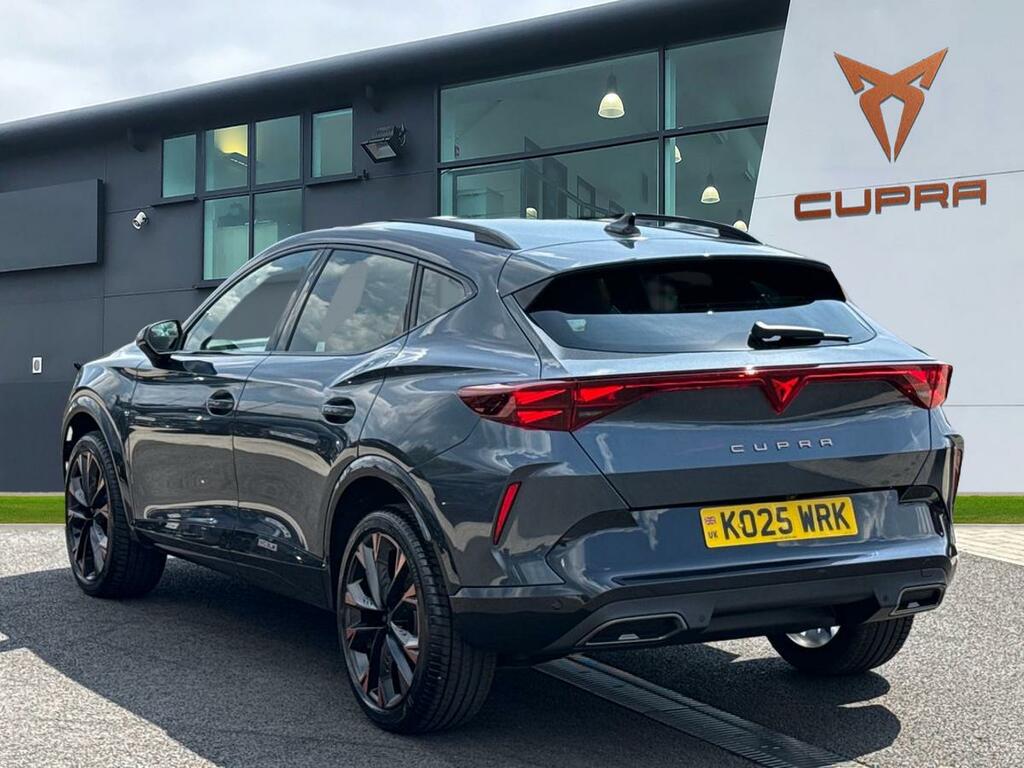 Cupra Formentor 1.5 Etsi 150 V3 Dsg Grey #2