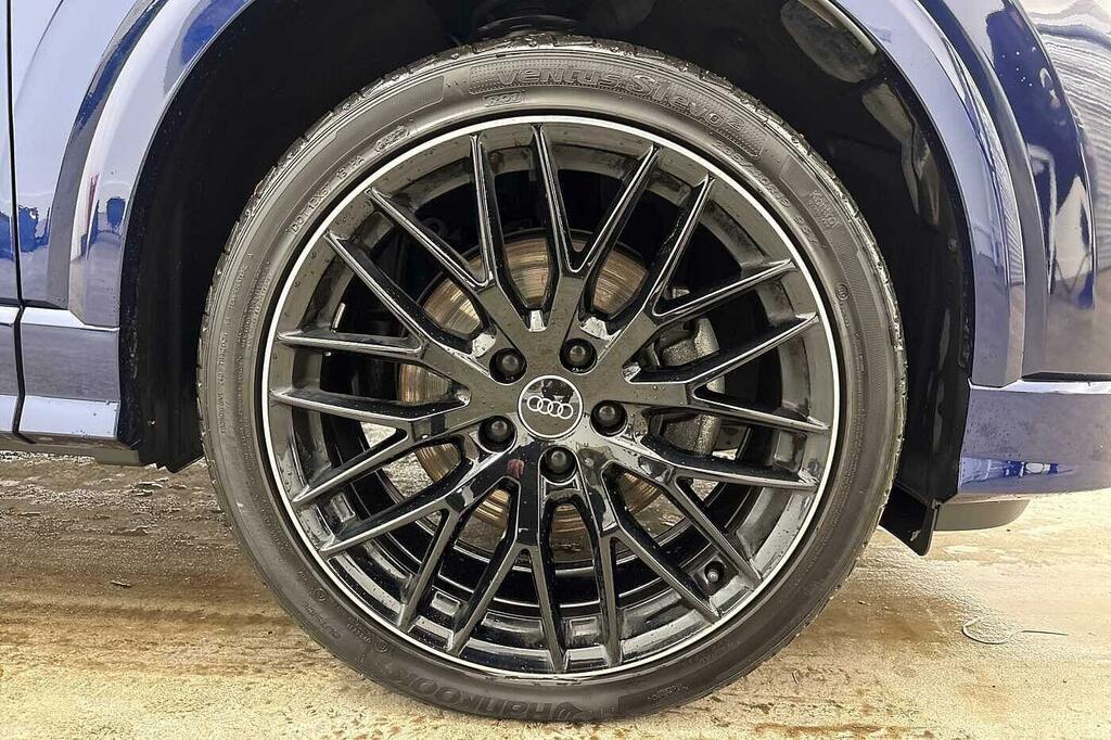 Audi Q2 Black Edition 35 Tfsi 150 Ps S Tronic Blue #4