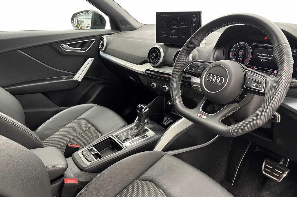Audi Q2 Black Edition 35 Tfsi 150 Ps S Tronic Blue #5